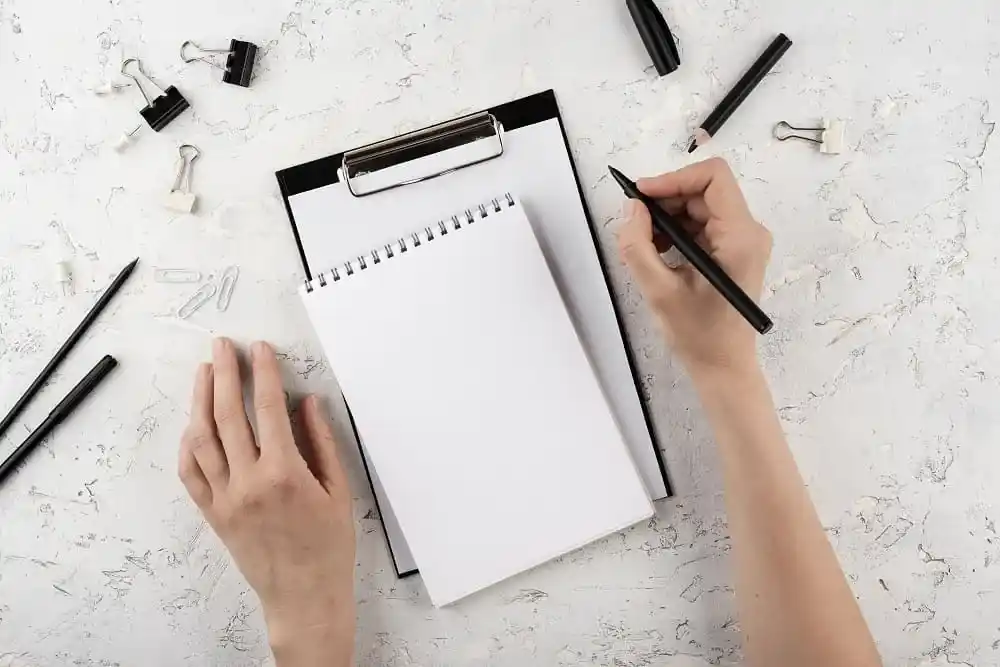 surat lamaran kerja tulis tangan