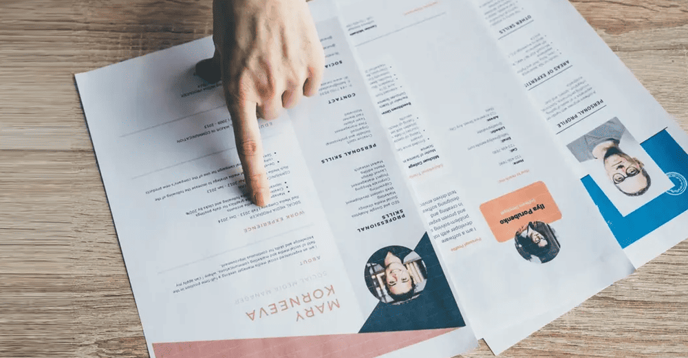 membuat CV di word