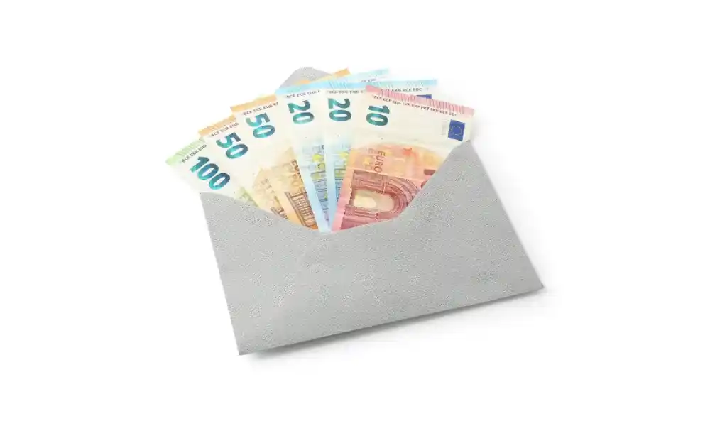 tantiem adalah