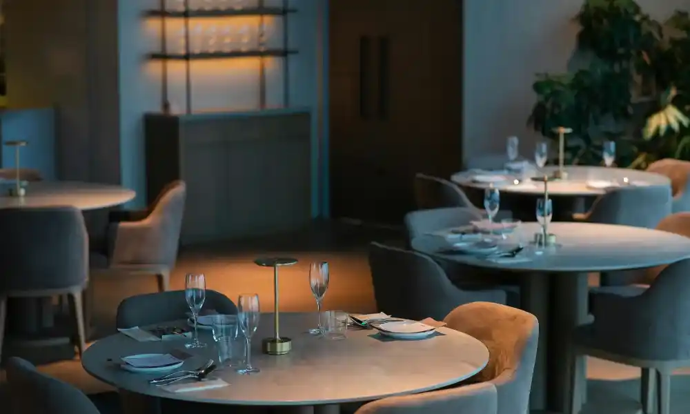 aplikasi absensi restoran