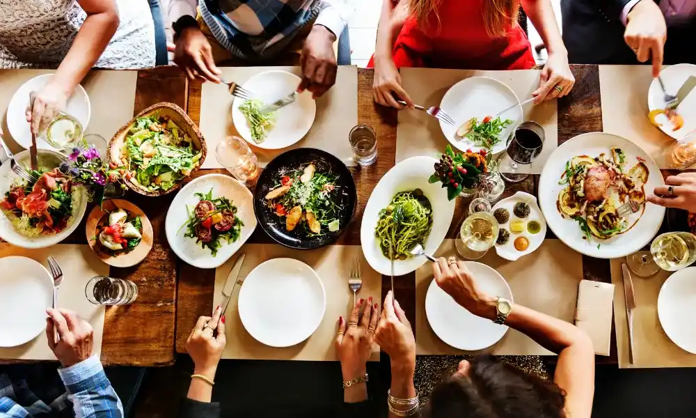 aplikasi absensi restoran