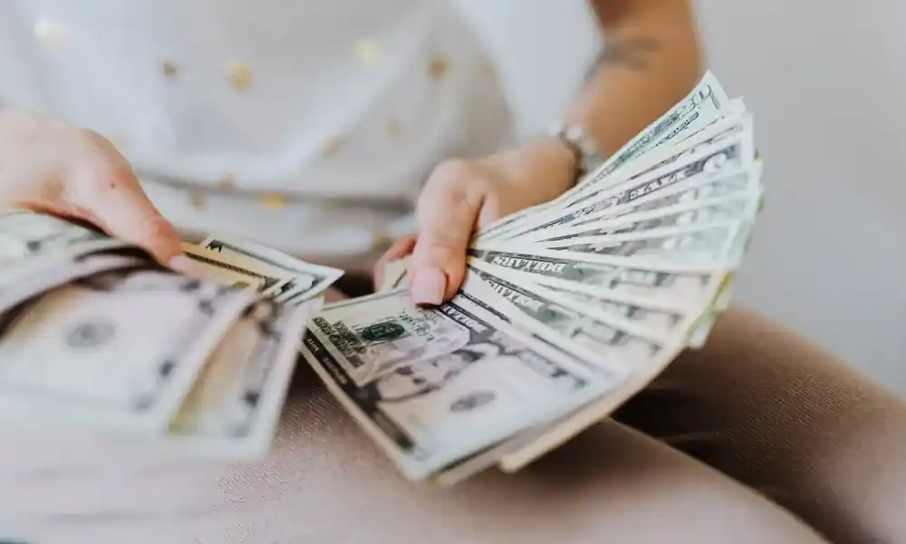 cara menghitung gaji bulanan