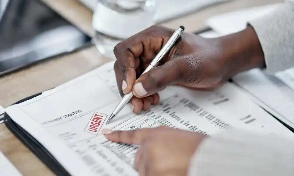 karyawan tidak membayar penalti kontrak kerja