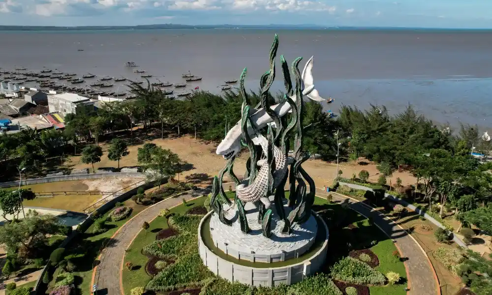 UMR Surabaya