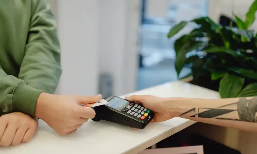 rate card adalah