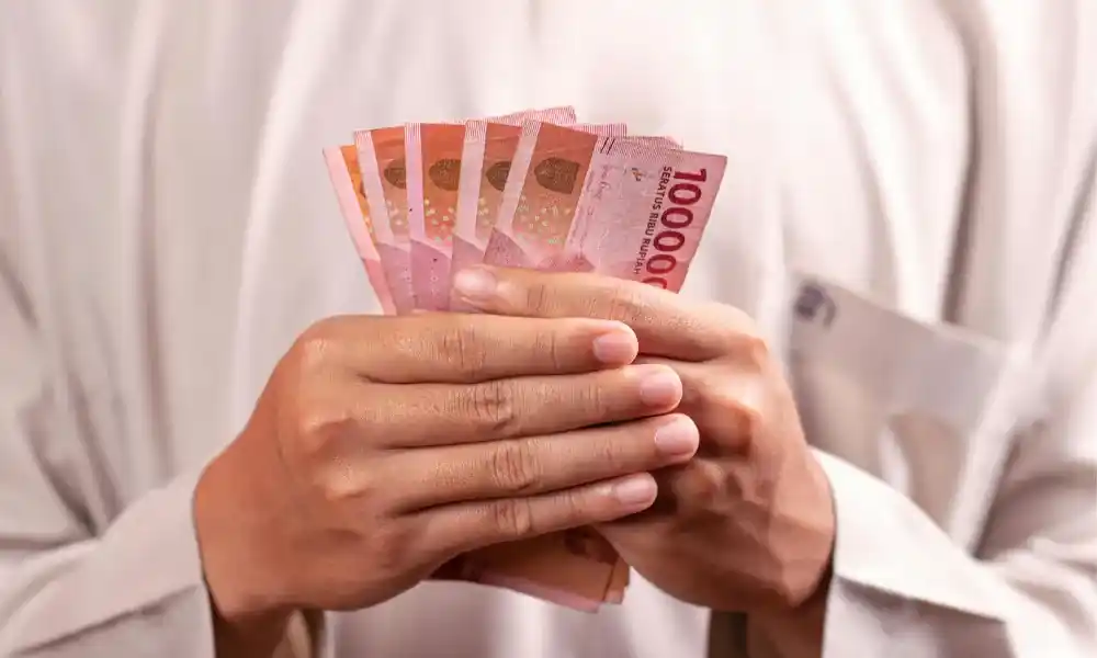 UMR tertinggi di Indonesia